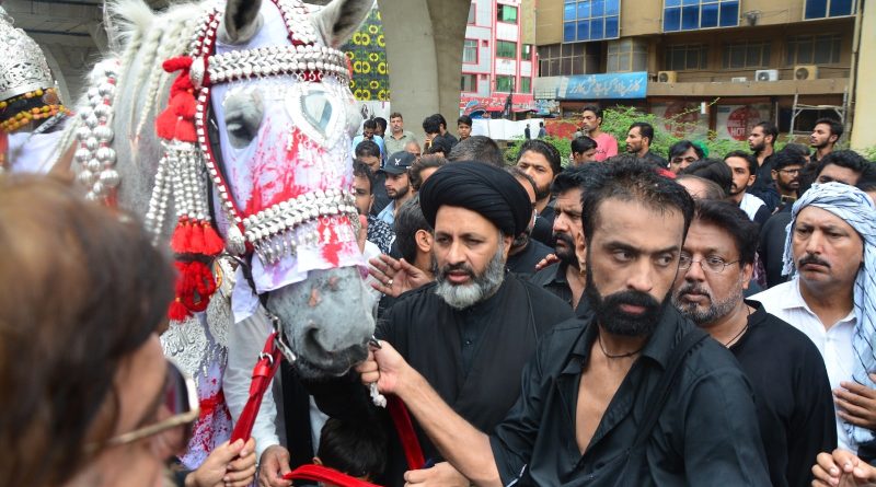 Ashura observed with fervor; Muqaddesi demands to undo the anti-Azadari (mourning) SOPs issued by the previous government